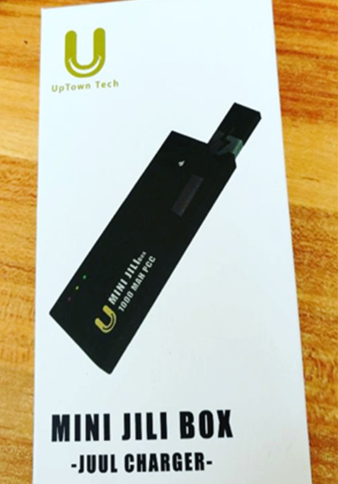 Chargeur JILI Mini PCC Juul Charger - UpTown Tech pour JUUL Device & Pods (1000mAh)